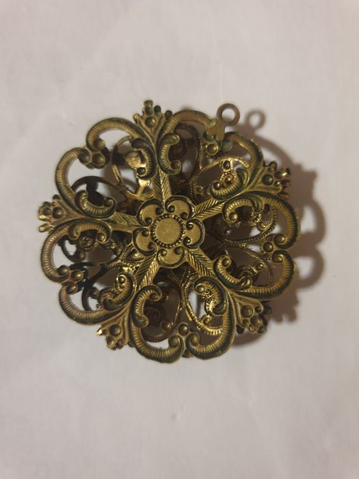 Прекрасна Камея с перли