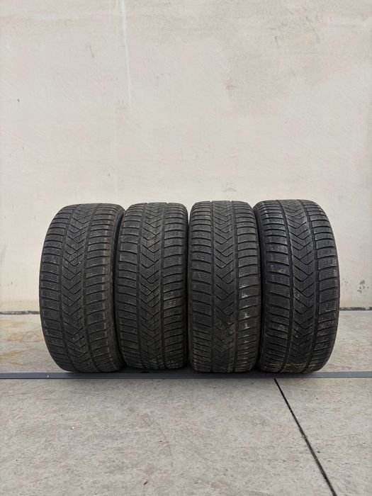 Pirelli 235/45R18- Stare foarte buna, livrare rapida, garantie!