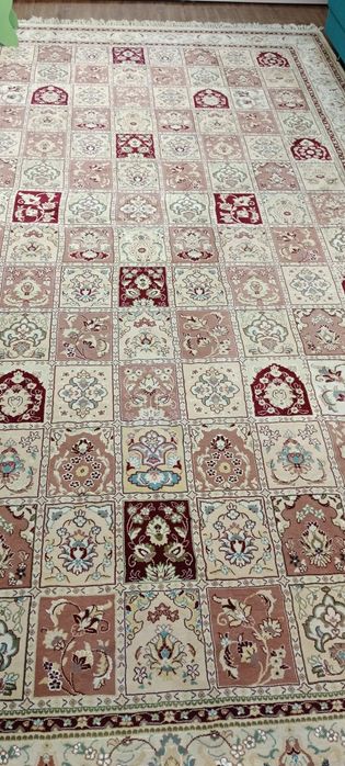 Срочно продам ковёр