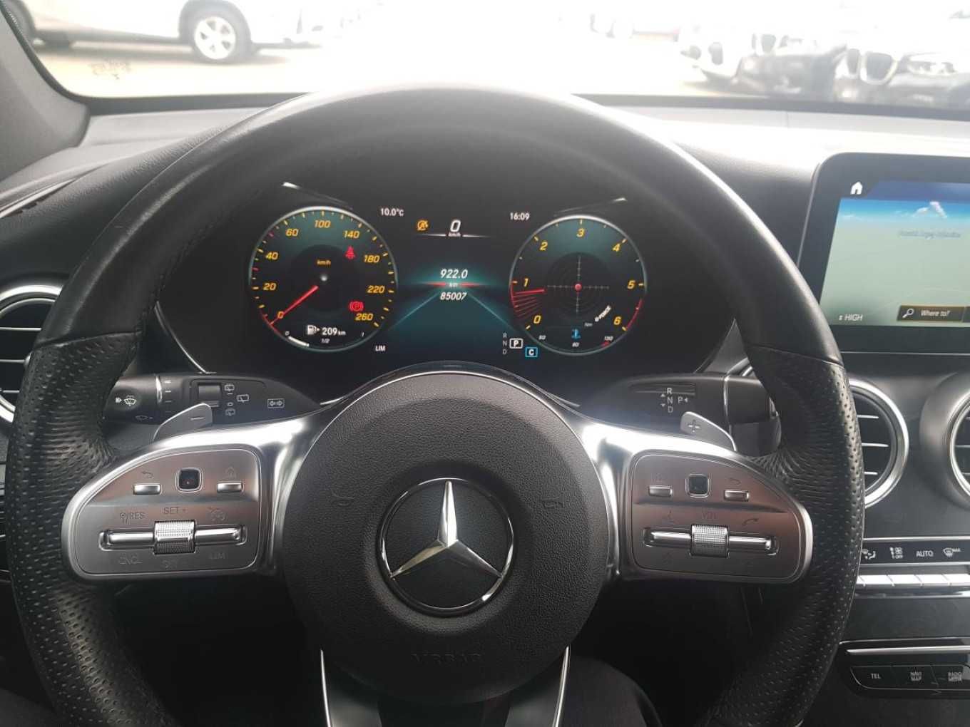 Mercedes GLC 220d 4MATIC an 2020