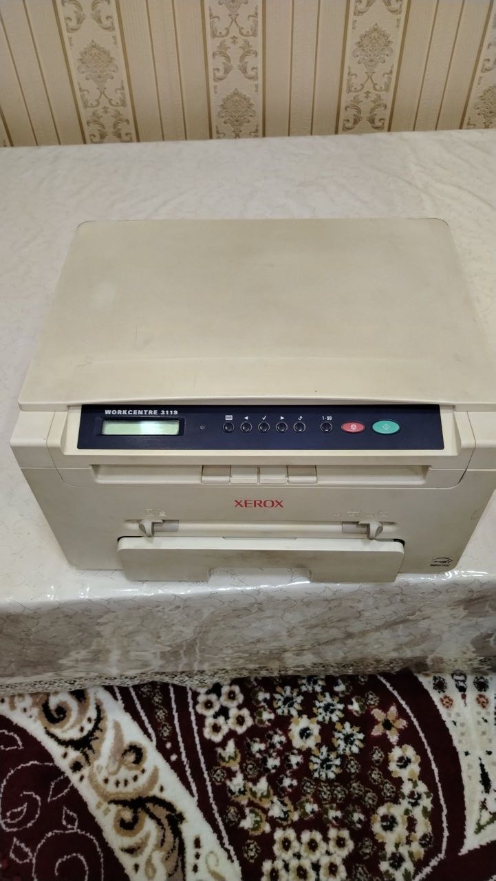 XEROX русумли учтаси битта принтер (принтер, ксерокопия, сканер)