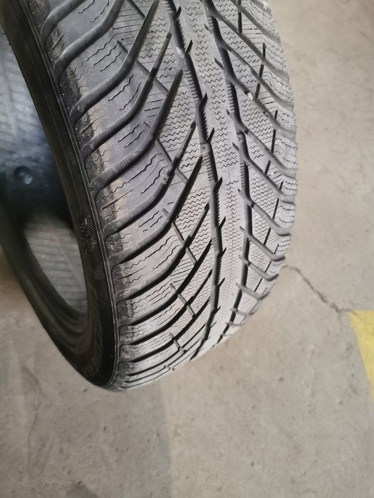 Anvelope 235 55 r19 M*S