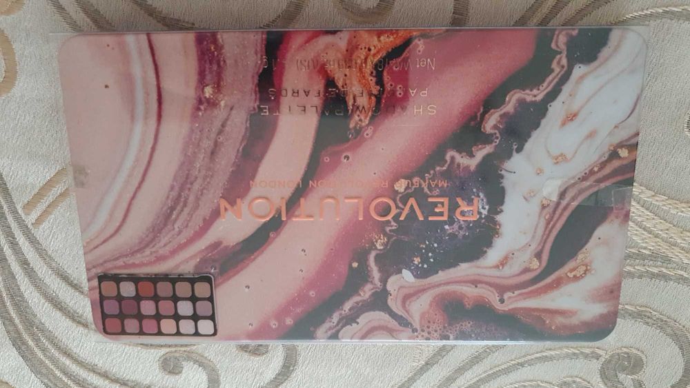 Декоративна козметика