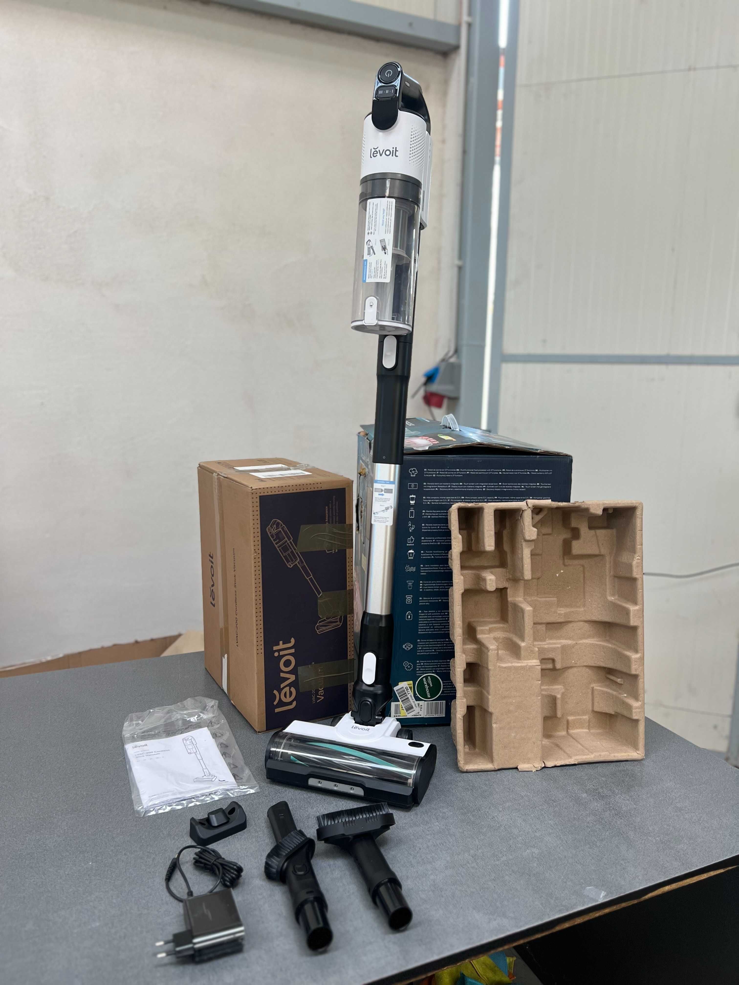 Вертикална прахосмукачка Levoit LVAC-200