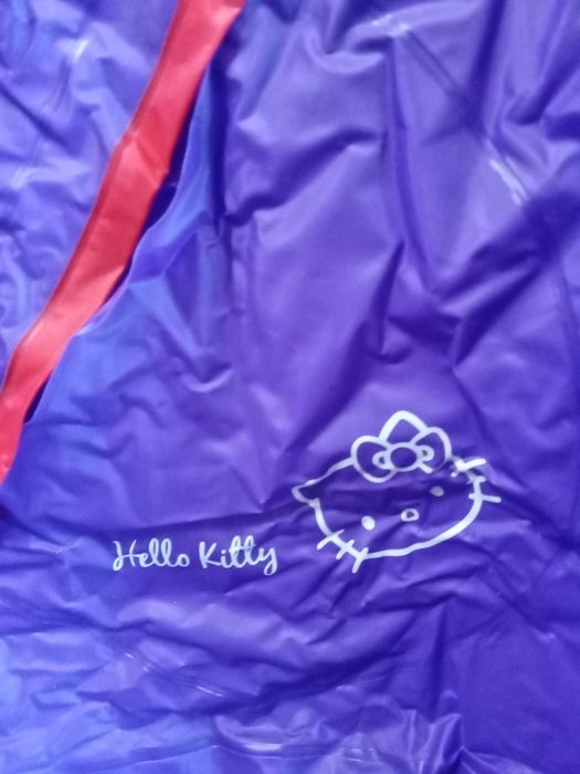 Дъждобран Hello Kitty