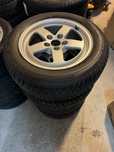 Roti de iarna Audi A4 205/60 R16 Dunlop Winter Sport