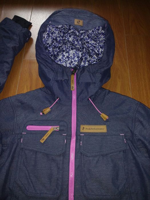Geaca ski / casual de damă Peak Performance mărimea XS