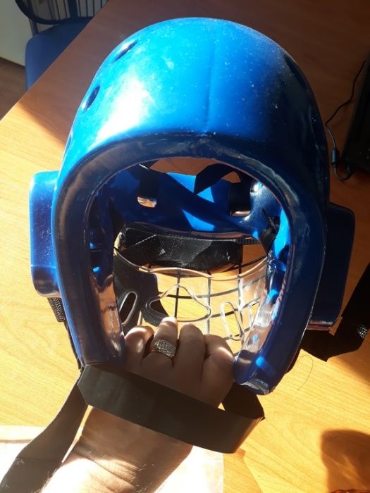 Защитна метална решетка /маска/ за пред лицето, за каска/шлем