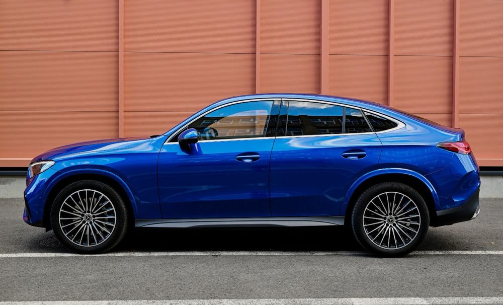 Mercedes-Benz GLC coupe 300d 4Matic/9G-TRONIC/AMG LINE/BURMESTER 3D
