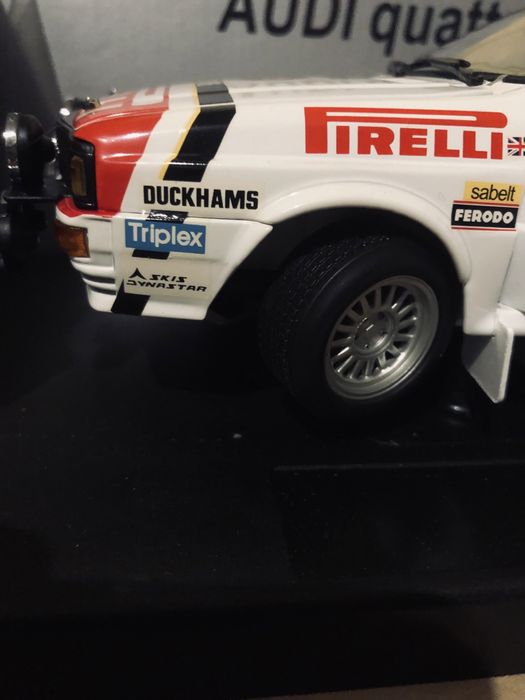 Продавам метален макет на Ауди 1/18