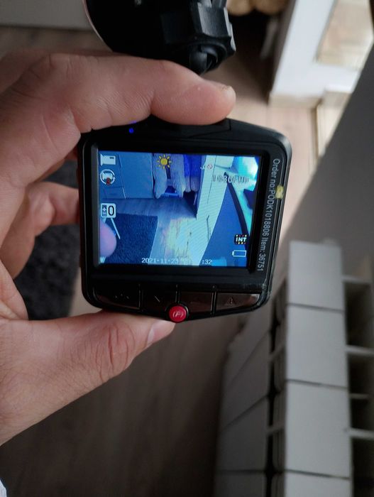 Vând camera de bord+ cameră marșarier