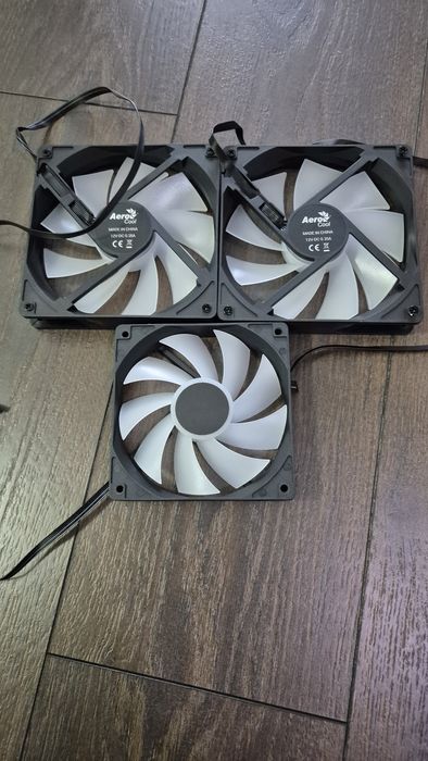 Ventilatoare carcasa PC