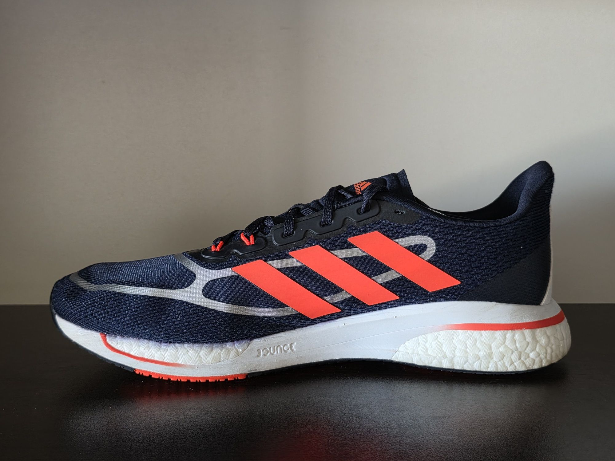 adidas Supernova Plus M/46номер 29.5см Стелка /Като нови