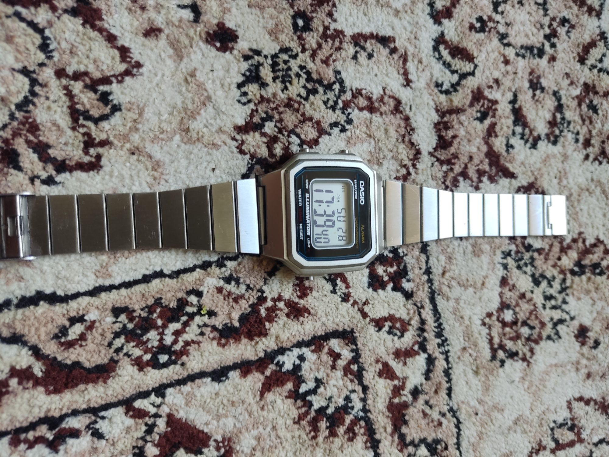 Casio Illuminator часы