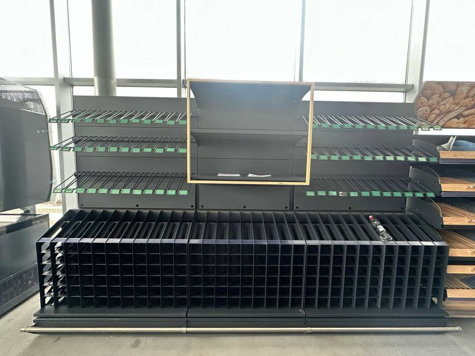 Rafturi profesionale pentru băuturi alcoolice