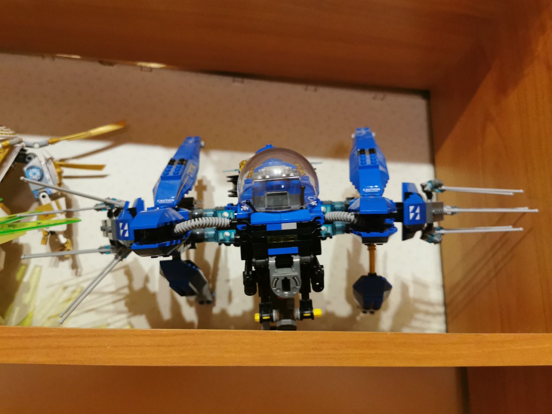 Vând lego Ninjago city