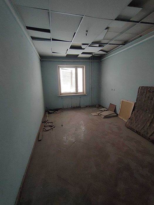 Продам 5-ти комнатную 180м2  Совмин.дом Дружба Народов