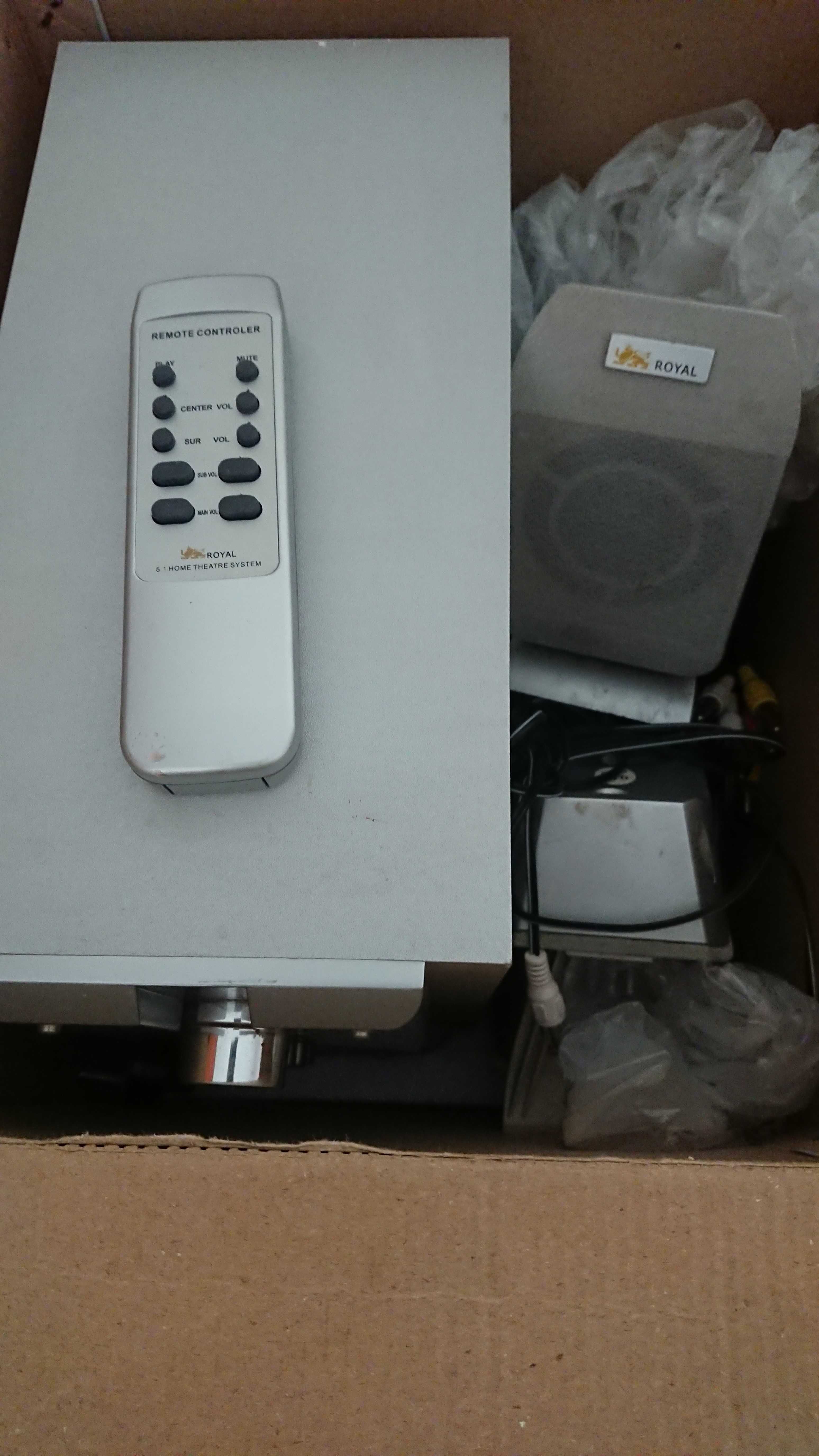 Sistem Audio Royal cu boxe