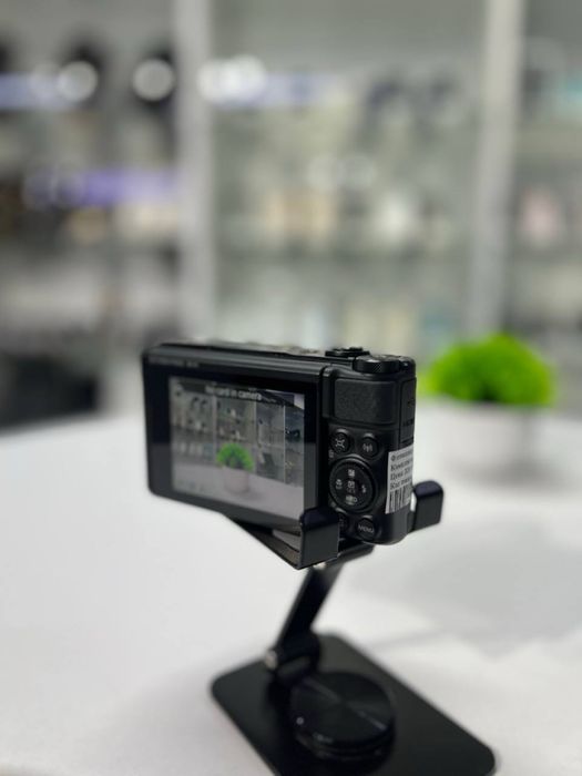 Фотоаппарат Canon SX740