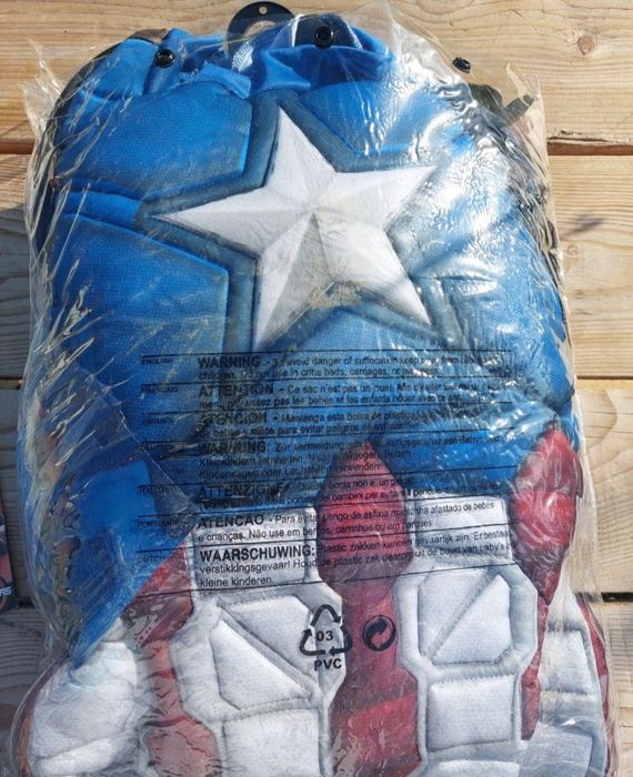 Haine de vară Costum CĂPITAN AMERICA – Mărime M/L – Siluetă căptușită,