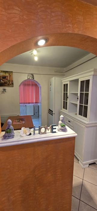 Închiriez apartament cu 2 camere Obcini