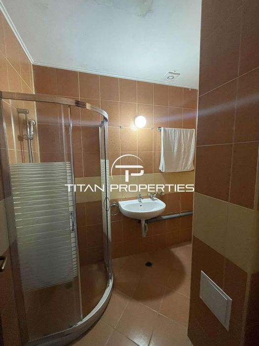 Дава се под наем Тристаен апартамент в Варна, Център - 75 кв.м за 511 € - Снимка #6