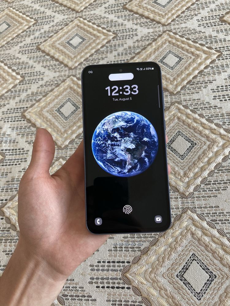 Samsung Galaxy A55  5G.   Xotira 8/128 . Xolati ideal  karobka bor