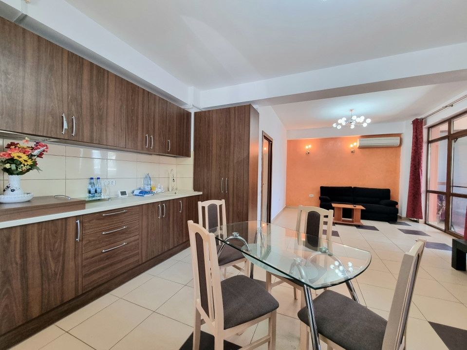 Apartament 3 camere Mamaia-Sat