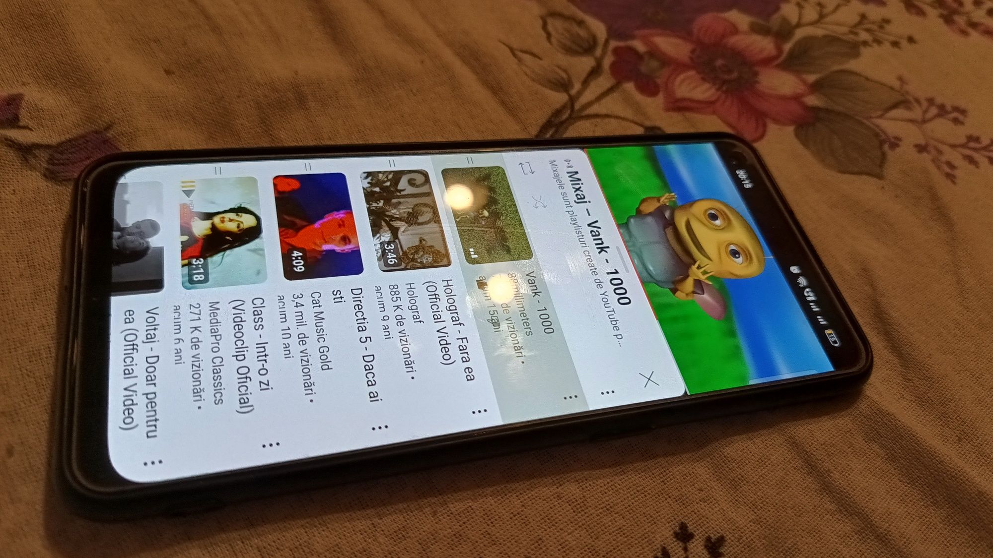 Telefon Oppo A74