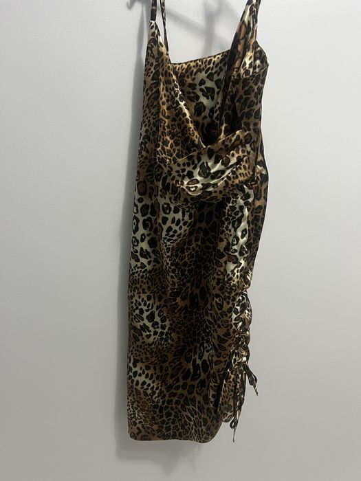 rochie eleganta din satin model animal print