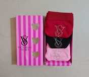 Lenjerie intima Victoria'S Secret cu pietricele