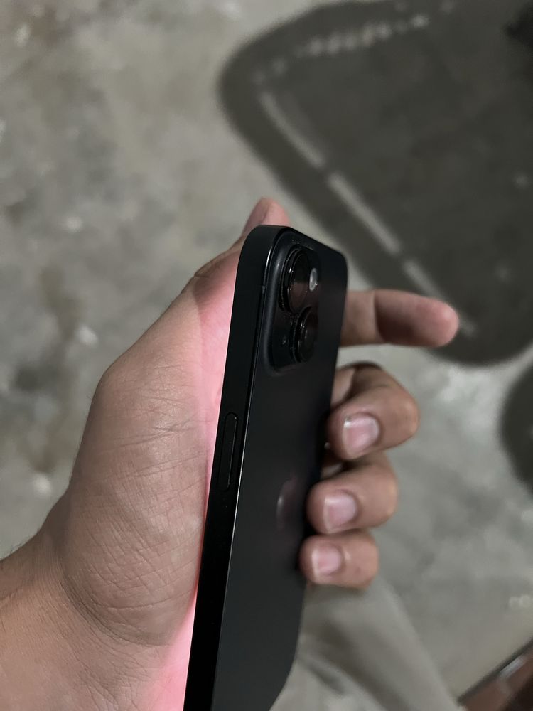 iPhone 15.