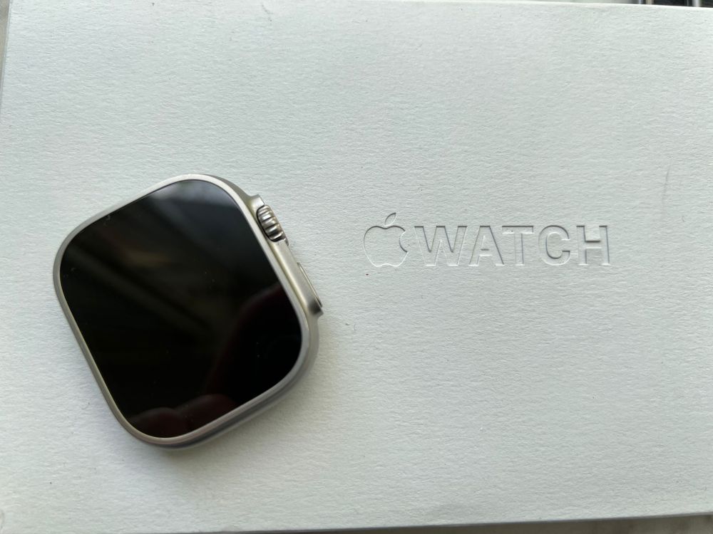 Apple Watch Ultra Titanium a2684 49mm