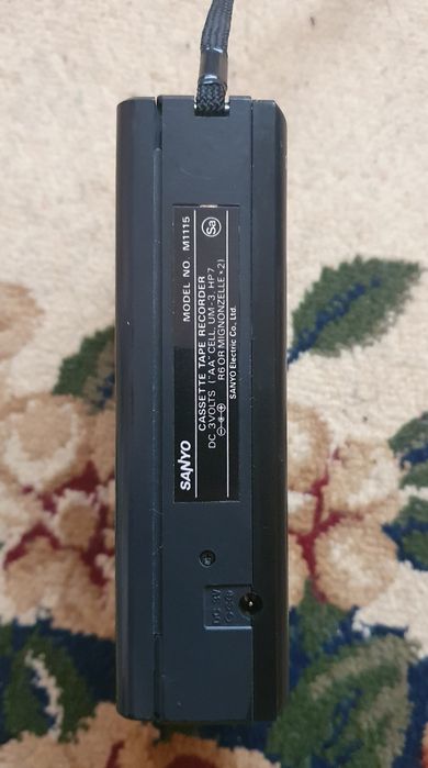 Диктафон плер Sanyo 1980 год випуска винтажний
