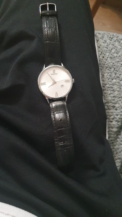 Vand ceas barbatesc Festina F16824