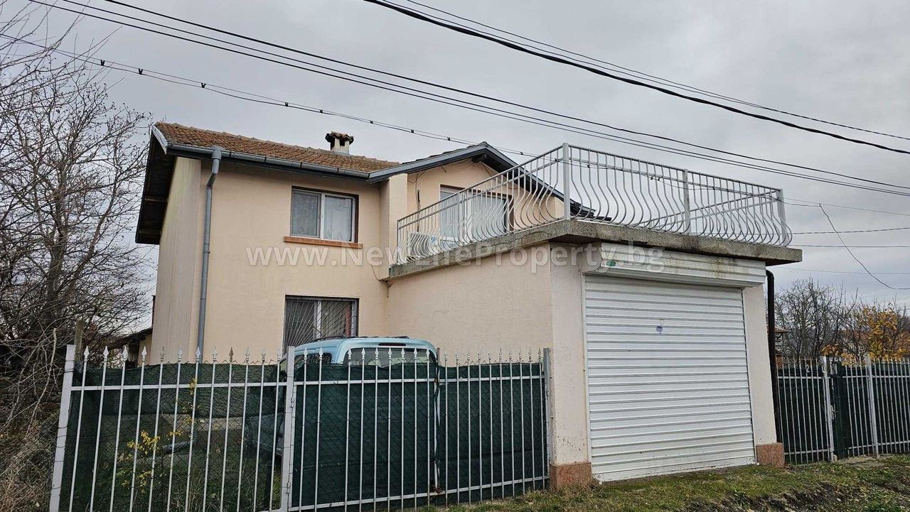 Продава се Къща в с. Оризаре, Област Бургас - 152 кв.м за 1066 €/кв.м - Снимка #1