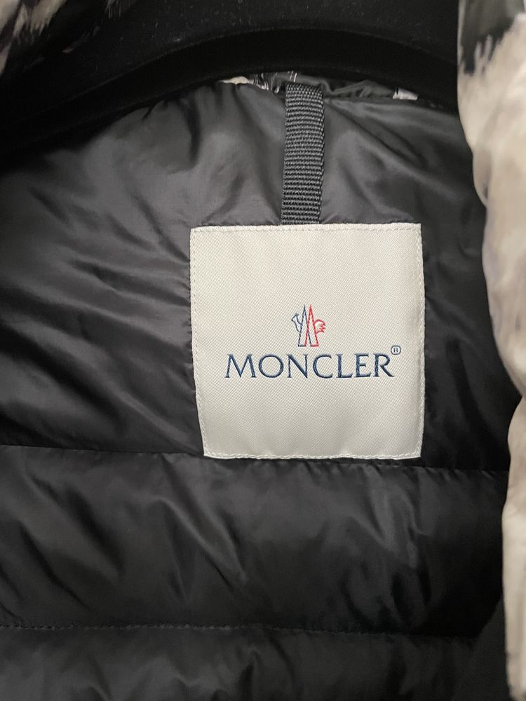 Geaca MONCLER originala dama marimea 0(XS-S)