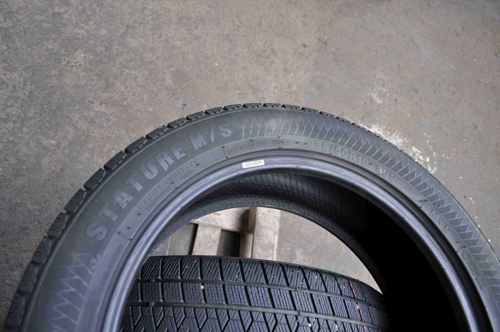 SET 2 Anvelope Iarna 235/50 R19 GRIPMAX Stature MS 99V