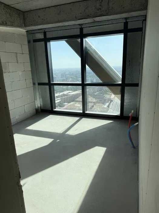 2-комнатная квартира, 70 м²,коробка, Piramit Tower, эт40/48 Небоскреб`