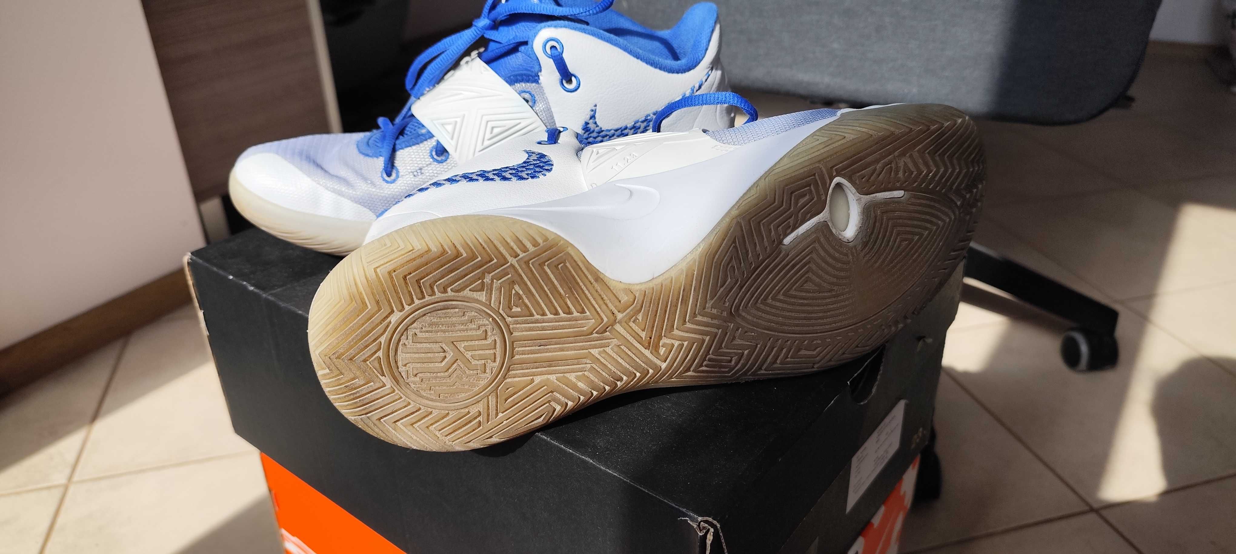 Nike Kyrie Flytrap 3 White Varsity Royal