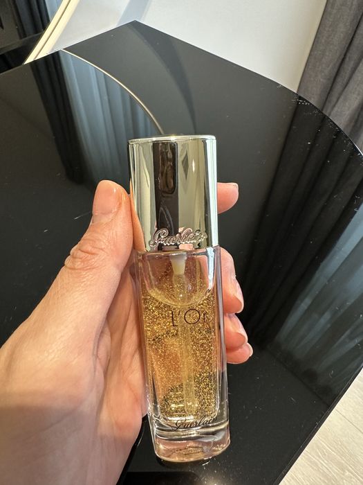 Guerlain L’Or – primer/bază de machiaj cu aur 24K