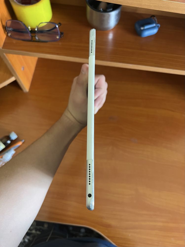 iPad Pro 12.9 SIM+Wi-fi Sotladi