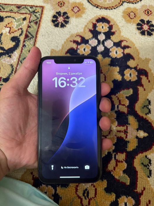 iPhone 11 64 гб 77% акб