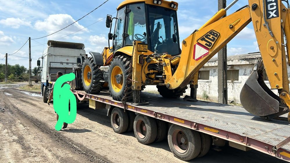 Vand trailer + Touareg sau schimb cu 8x4 E6