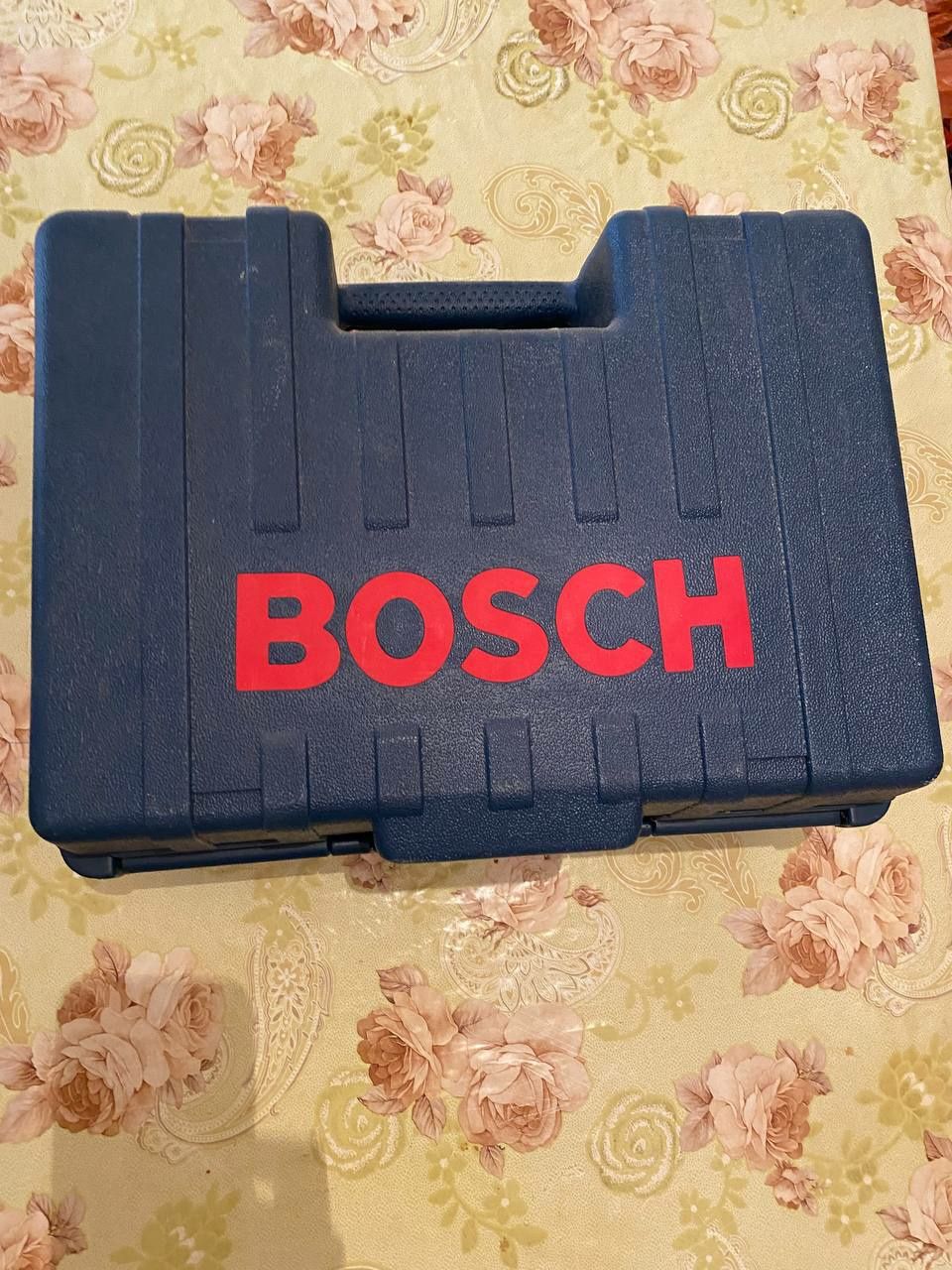 Рубанок электрический Bosch