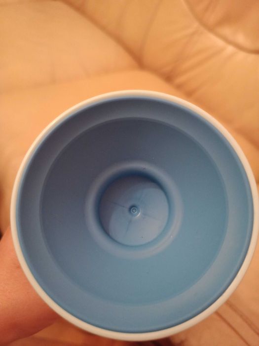 Ръчна помпа Авент +шишета+контейнерчета за храна.