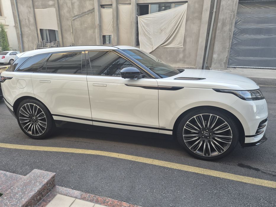 Продаётся Range Rover velar