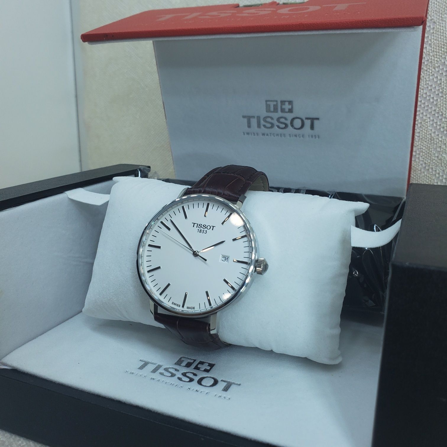 Tissot Classic Swissmatic