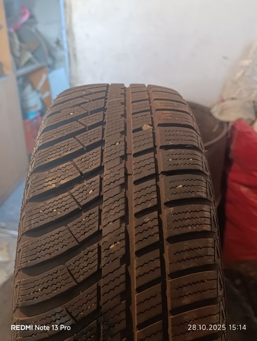 Продам шины всесезонка, липучка 185/65/R15