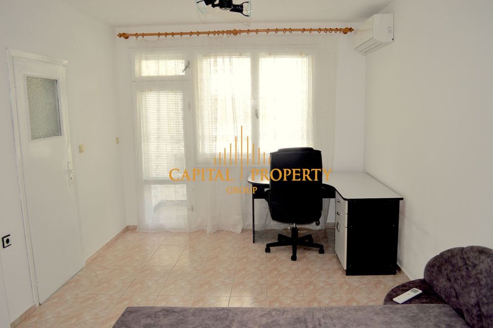 Тристаен обзаведен, тухлен апартамент, Червен Площад / Чаталджа, Варн